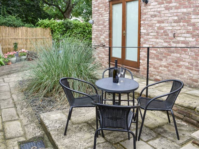 Cottage with grill & garden — photo 2