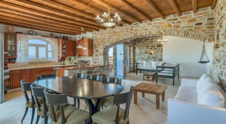 Fully equipped villa with private pool, barbeque & yard | Suitable for remote work | Dogs allowed — photo 4