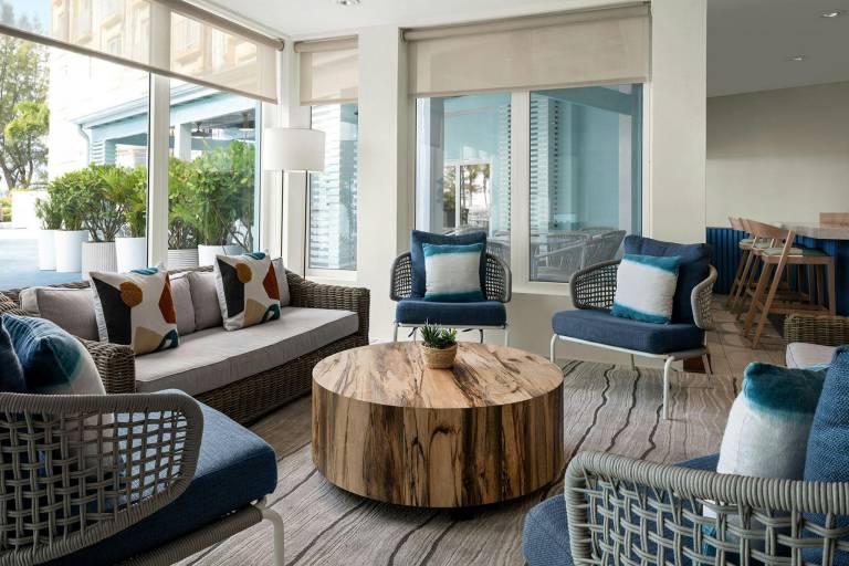 Courtyard by Marriott Nassau Downtown/Junkanoo Beach — photo 2