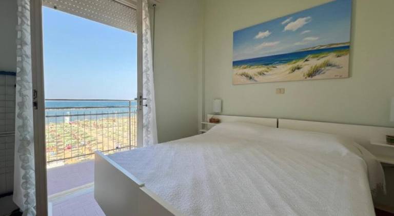 Rental apartment with 2 rooms for 4 persons — photo 2
