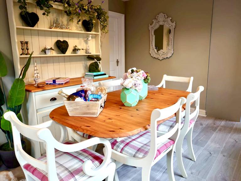Cottage - Sleep 4, Pet Friendly & Enclosed Garden — photo 5