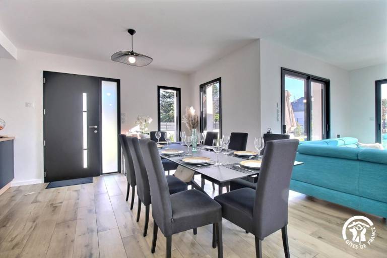 Gite with terrace, BBQ & yard | Pet-friendly — photo 4