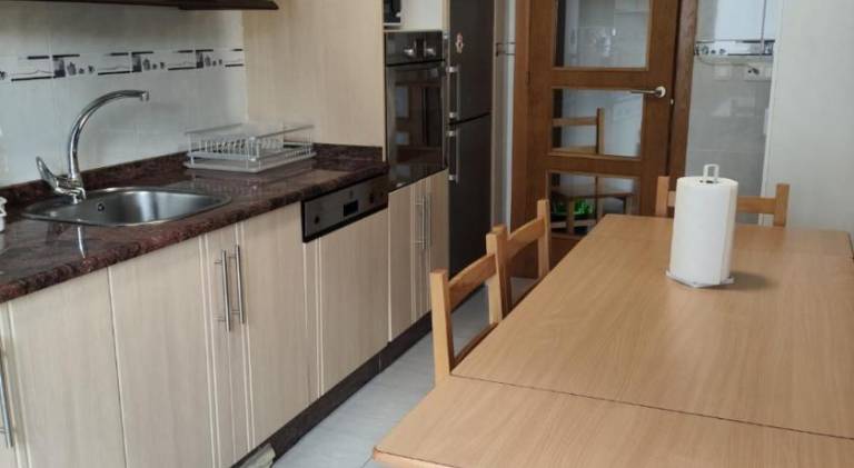 Pleasant house with yard & terrace | Pets allowed — photo 2