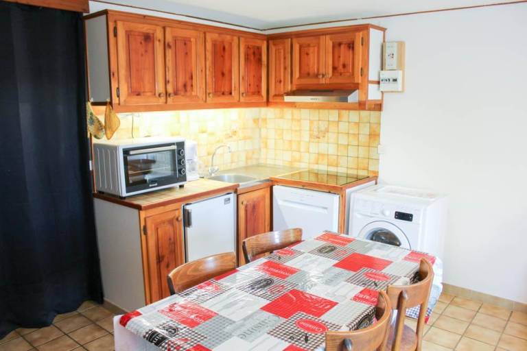 Beautiful gite with terrace, yard & barbecue | Dogs allowed — photo 4
