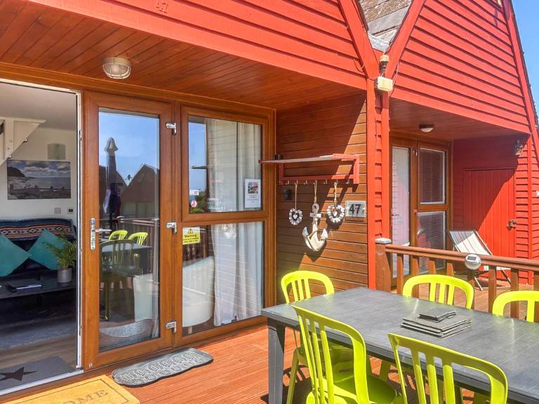 Cottage  Deal