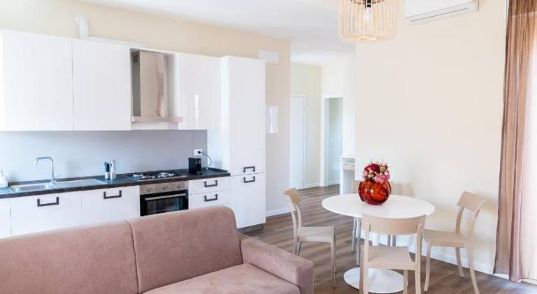 Holiday apartment with 1 room for 4 persons — photo 5