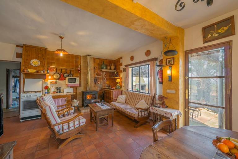 Pleasant villa with terrace, yard & BBQ | Pets are welcome — photo 5