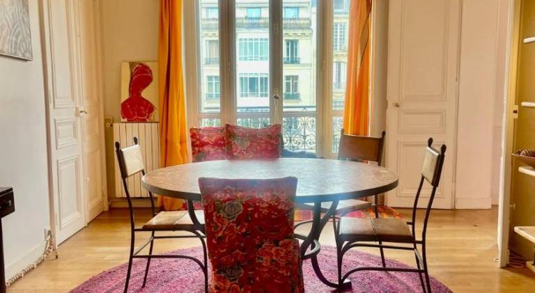 Fully equipped spacious rental apartment | Next to Arc de Triomphe | Suitable for remote work | Dogs allowed — photo 5
