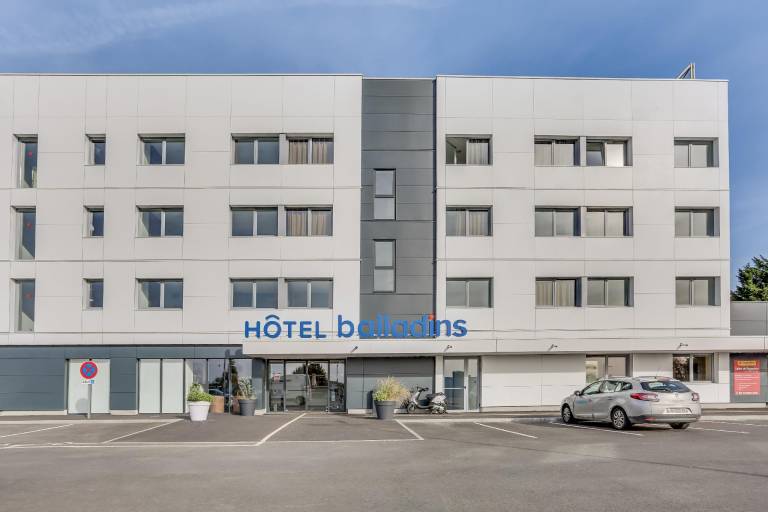 Inspiration by balladins Caen Mémorial in Saint-Contest