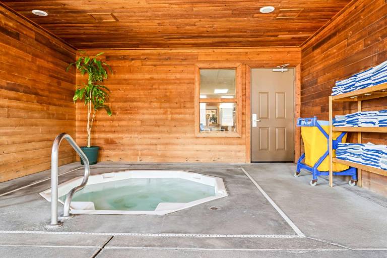 Comfort Inn Worland Hwy 16 to Yellowstone — photo 5