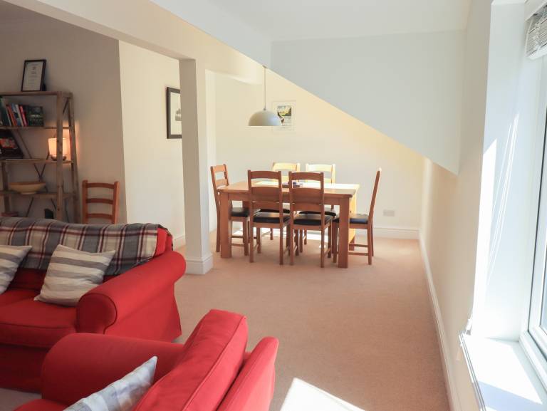 Cottage with 3 rooms for 6 persons — photo 5