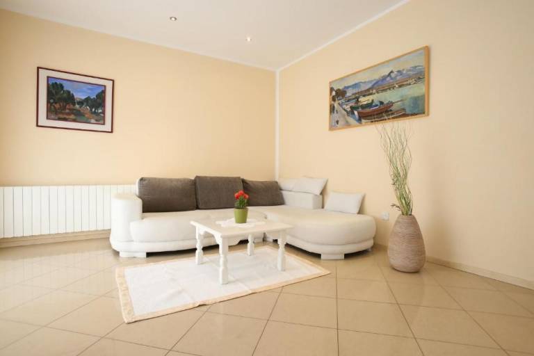 Holiday apartment with fast internet | Sea view — photo 2