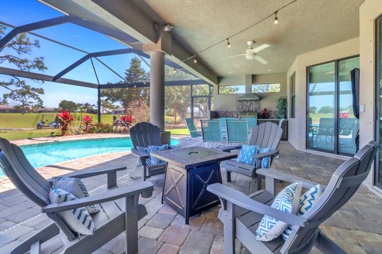Tee Times and Tan Lines 1006 - Golf Course Pool/Spa Home in Cape Coral, FL