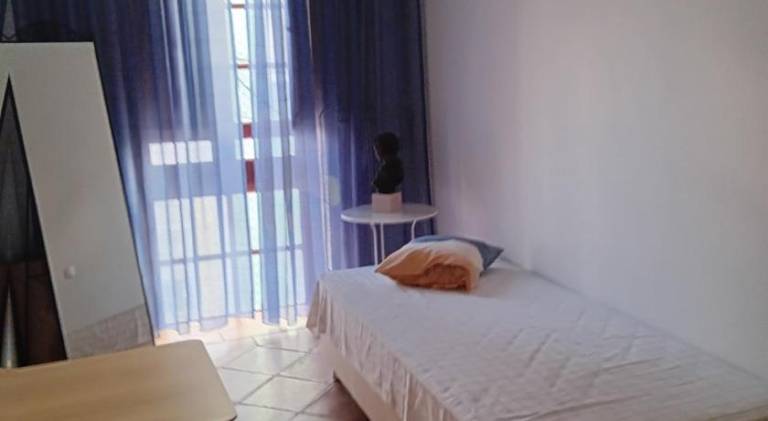 Apartment with 2 rooms for 5 persons — photo 3