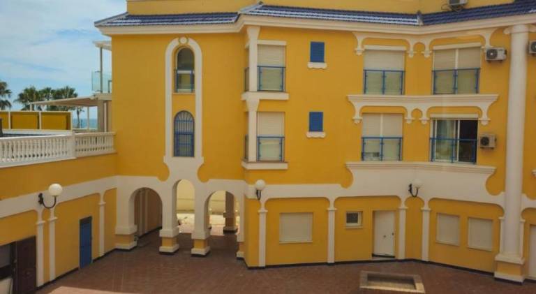 Rental apartment with patio | Next to the beach | Dogs allowed — photo 3