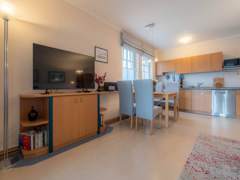 Komfort Ferienwohnung mit 1 Schlafzimmer und Balkon im Obergeschoss — photo 2