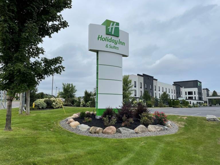Holiday Inn & Suites Syracuse Airport - Liverpool By IHG in Liverpool, NY