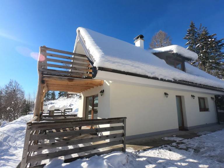 hiša  Občina Jezersko