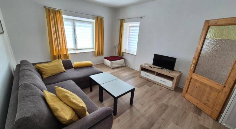 Holiday apartment with yard & barbecue | Dogs allowed — photo 2