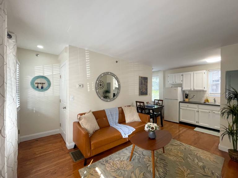 Rental apartment with 2 rooms for 6 persons — photo 3