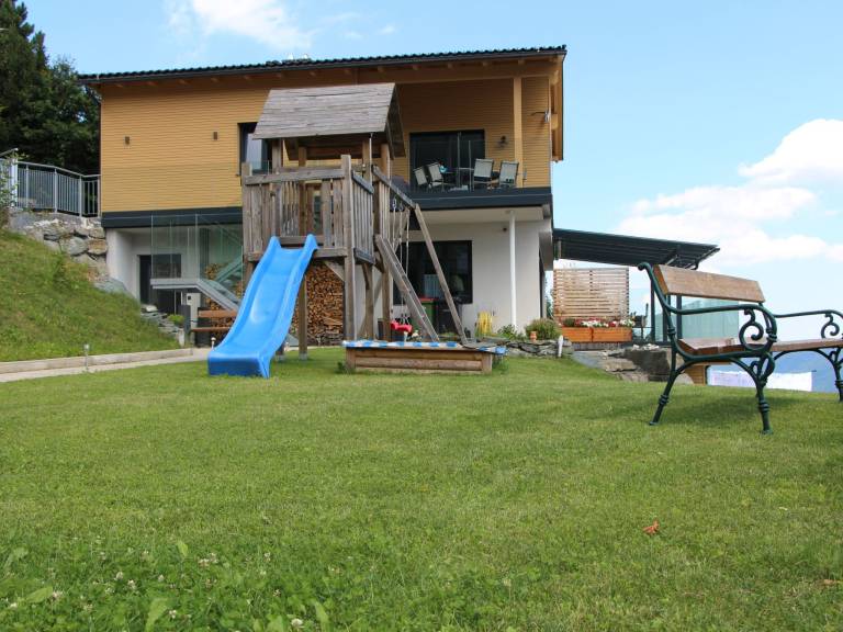 Ferienwohnung in Winkl Ossiachberg, Bodensdorf für max. 4 Personen Ferienwohnung in Winkl Ossiachberg, Bodensdorf für max. 4 Personen