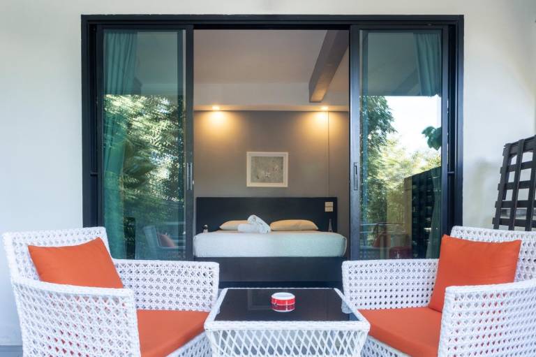 The BEACH CHA AM Residence in Phetchaburi