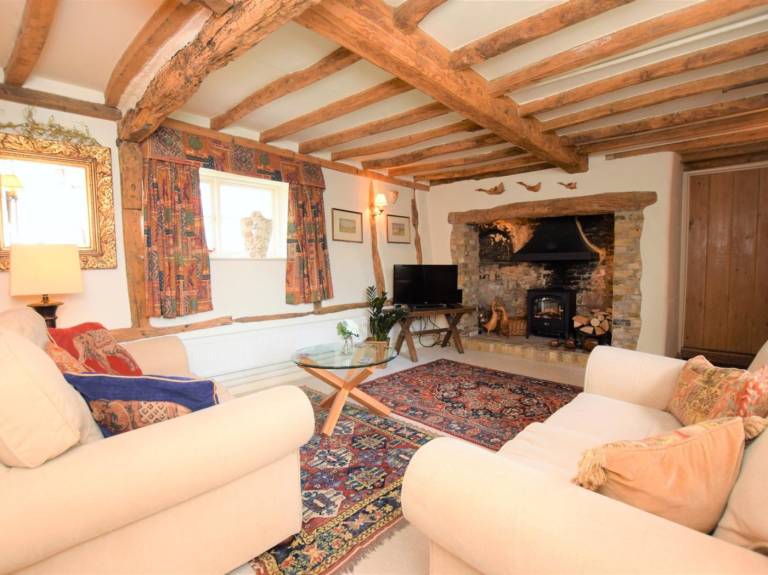 Cottage with jacuzzi | Pets allowed — photo 3
