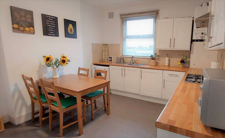 Apartment Croydon