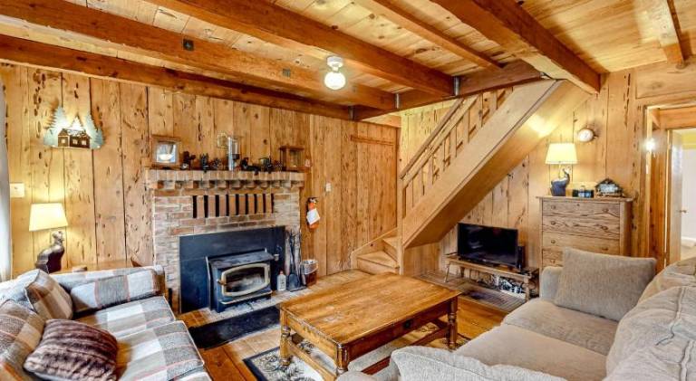 House with hot tub in South Lake Tahoe, CA