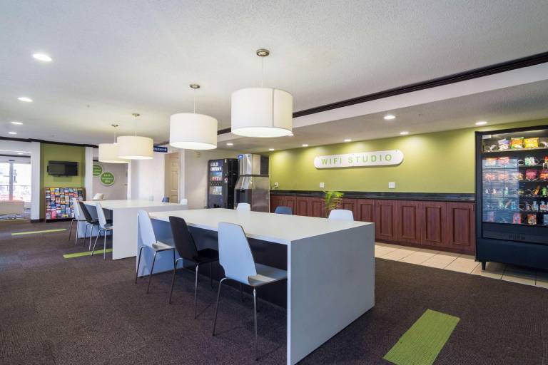 Studio 6 Plano, TX - Dallas - Plano Medical Center — photo 2