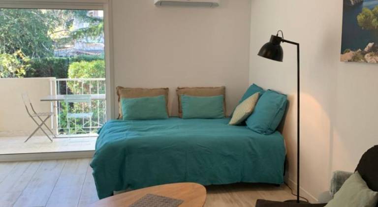 Wonderful holiday apartment | Close to the beach | Pet-friendly in Cassis