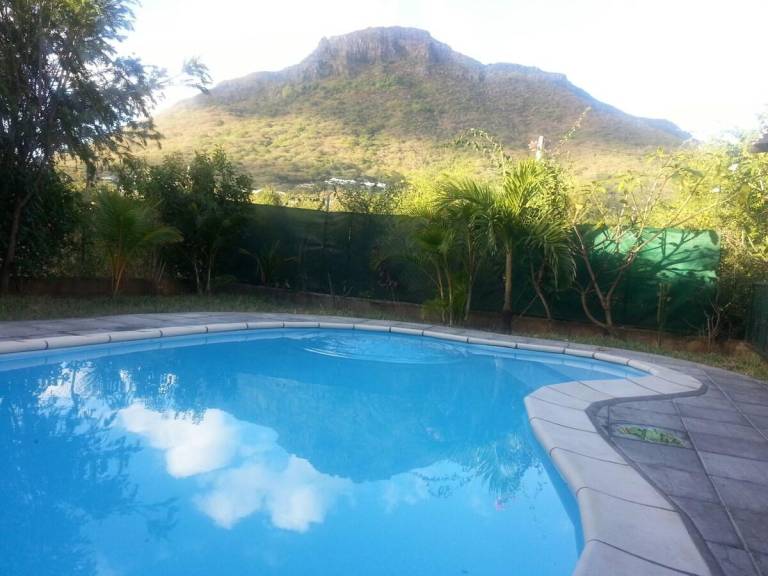 Villa  Black River