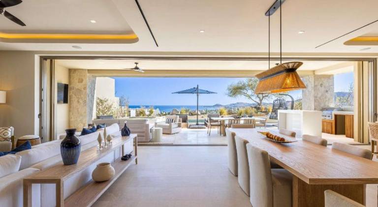 198 m&sup2; Villa