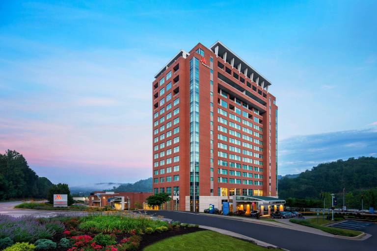 Morgantown Marriott at Waterfront Place in Morgantown, WV