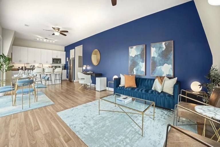 Condo Alexandria