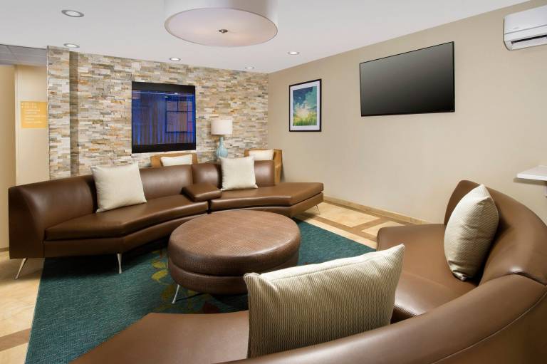 Candlewood Suites Richmond - South By IHG — photo 2