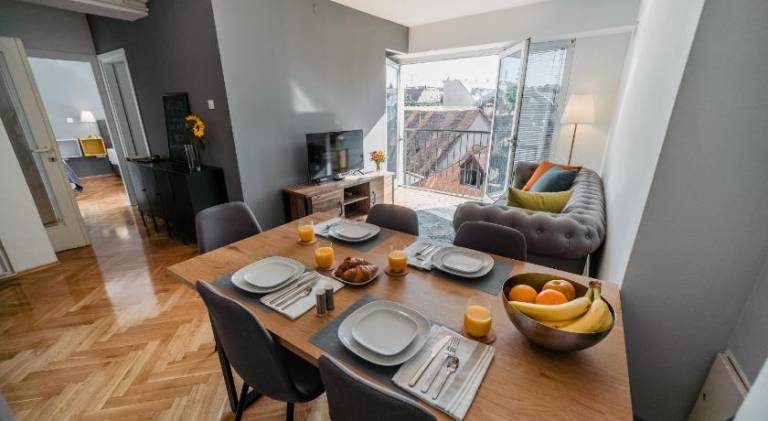 Apartment with patio | Close to Ban Jelačić Square — photo 3