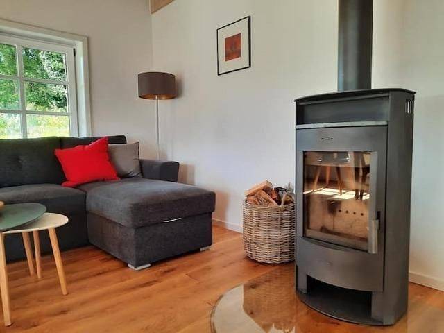 Ferienhaus Pfotenglück für 6 Erwachsene + 1 Kleinkind; und 2 Hunde oder Katzen. — photo 3