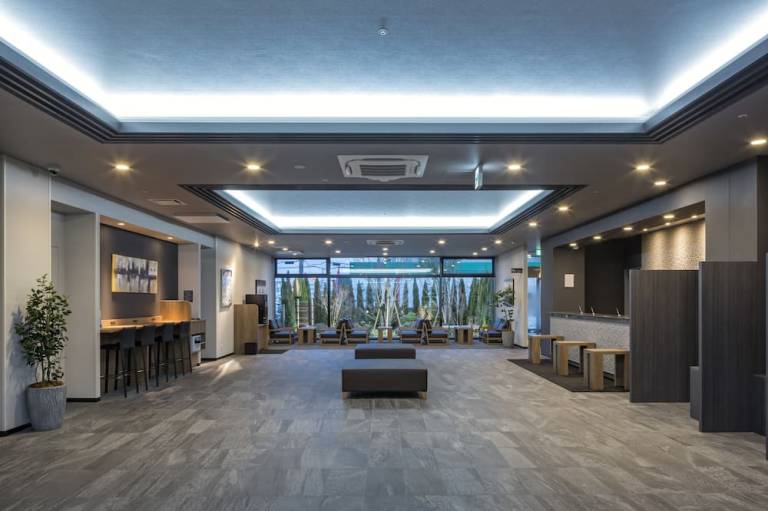 Hotel Route Inn Chiba Hamano