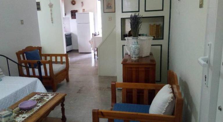 Vacation home with patio & yard | Close to the beach | Pet-friendly — photo 3