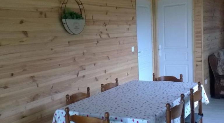 Chalet with 2 rooms for 6 persons — photo 4