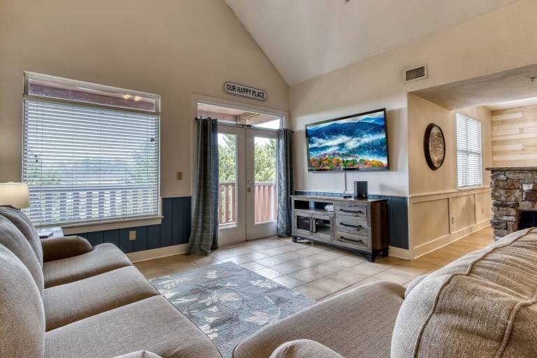 Children-friendly condo with pool | Pets allowed — photo 5