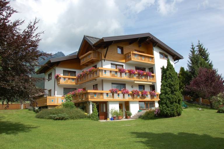 Appartement Höfen