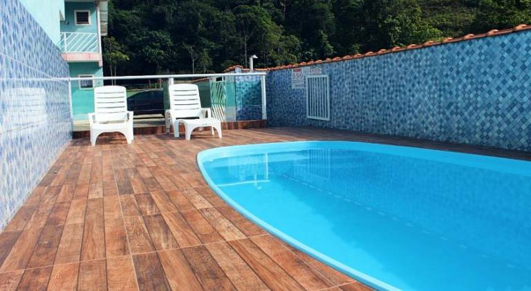 Holiday apartment with pool in Ubatuba