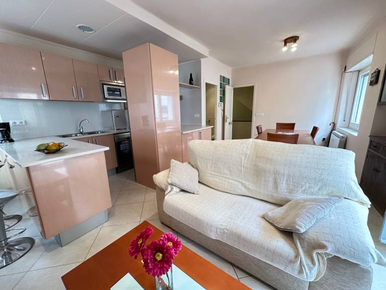 Apartment in Roses center, near the beach — photo 2