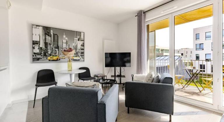 Rental apartment with 1 room for 2 persons in Metz