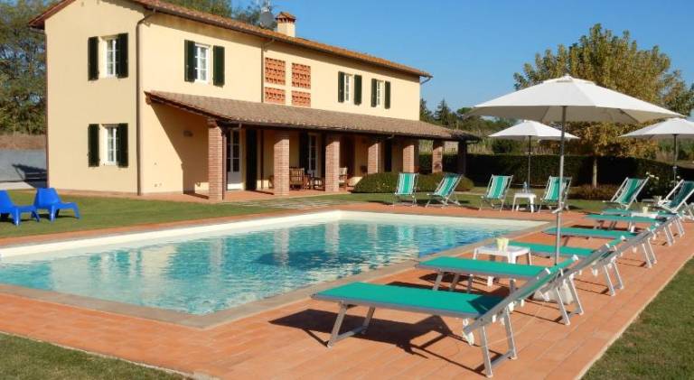 Charming villa with pool | Pets are welcome in Capannori