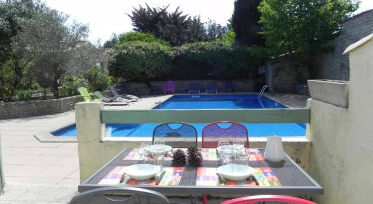 House with heated pool, patio & yard in Le Bois-Plage-en-Re