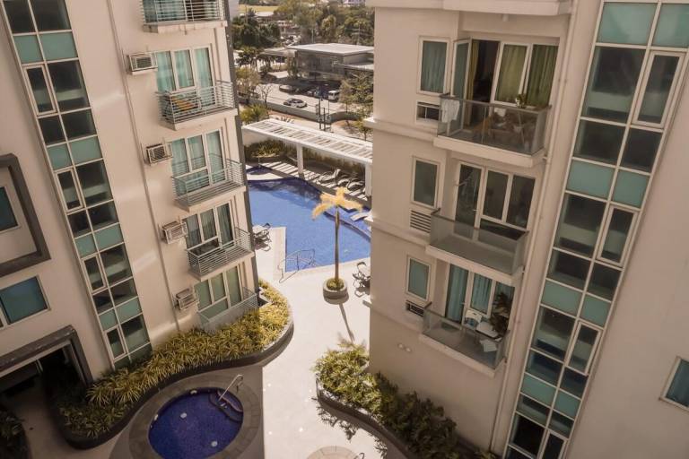 Rental apartment with yard & pool | Suitable for remote work — photo 5