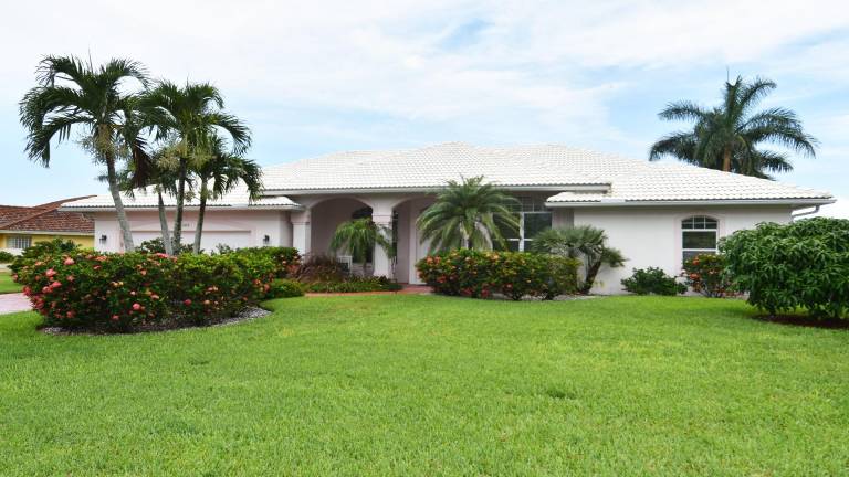 House Naples
